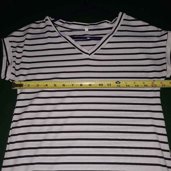 Striped v-neck short sleeve tshirt dress size S mini black white - Picture 4 of 8